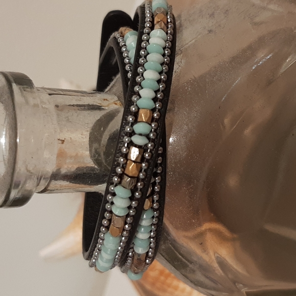 Stella and Dot Sierra Beaded Double Wrap Leather Bracelet - Picture 7 of 7